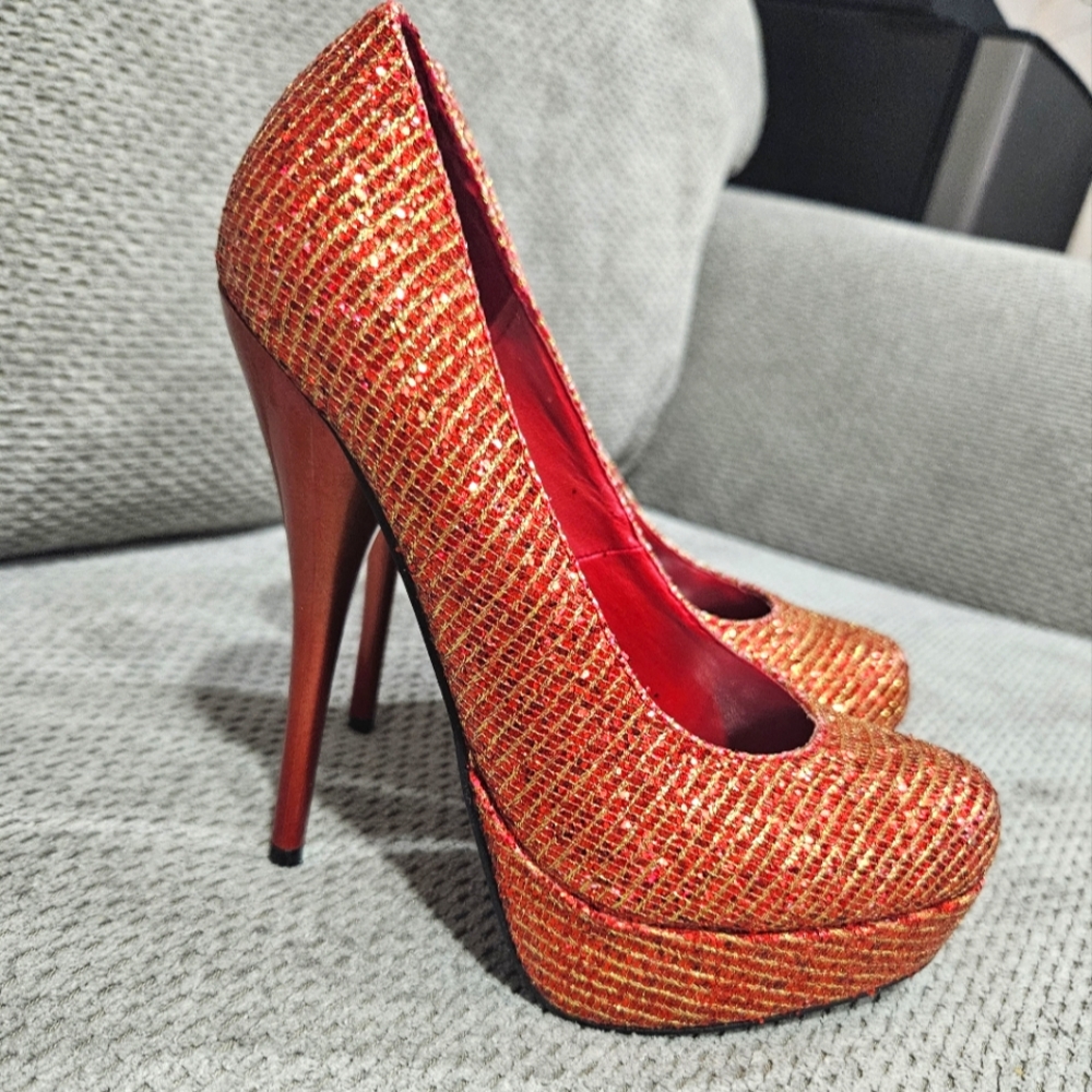 6 Inch Shimmery Tangelo Orange Heels, Glaze, Like New, Size 7.
